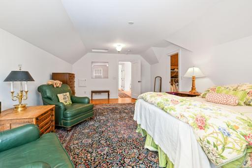 36-web-or-mls-153 Lakeview Ln 036Full.jpg