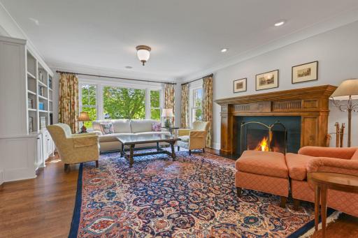 153 Lakeview Lane, Wayzata, MN 55391