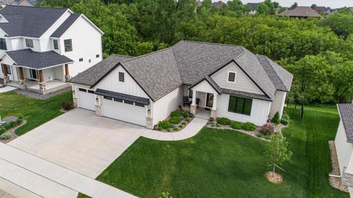 6376 Summit Pine Road NW, Rochester, MN 55901