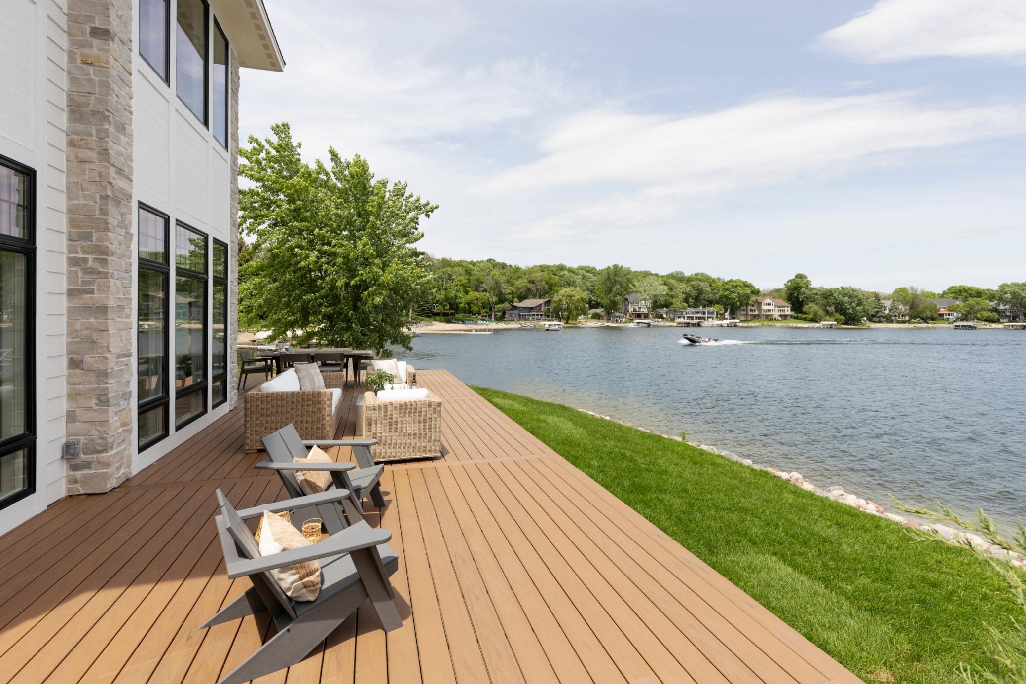 Expansive deck 20' from the water