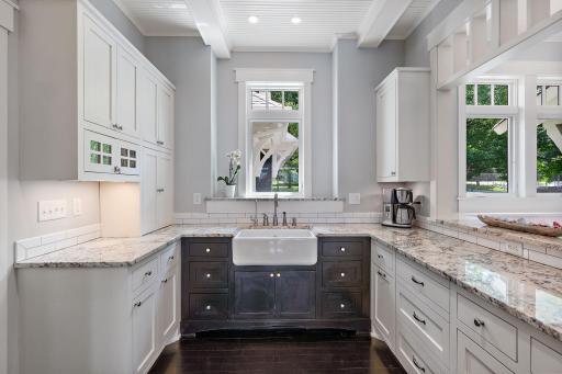 Second prep station and sink in main level kitchen!