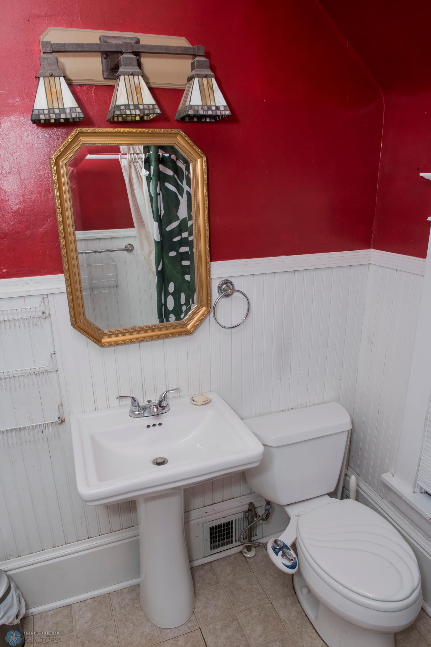 Upstairs Bathroom