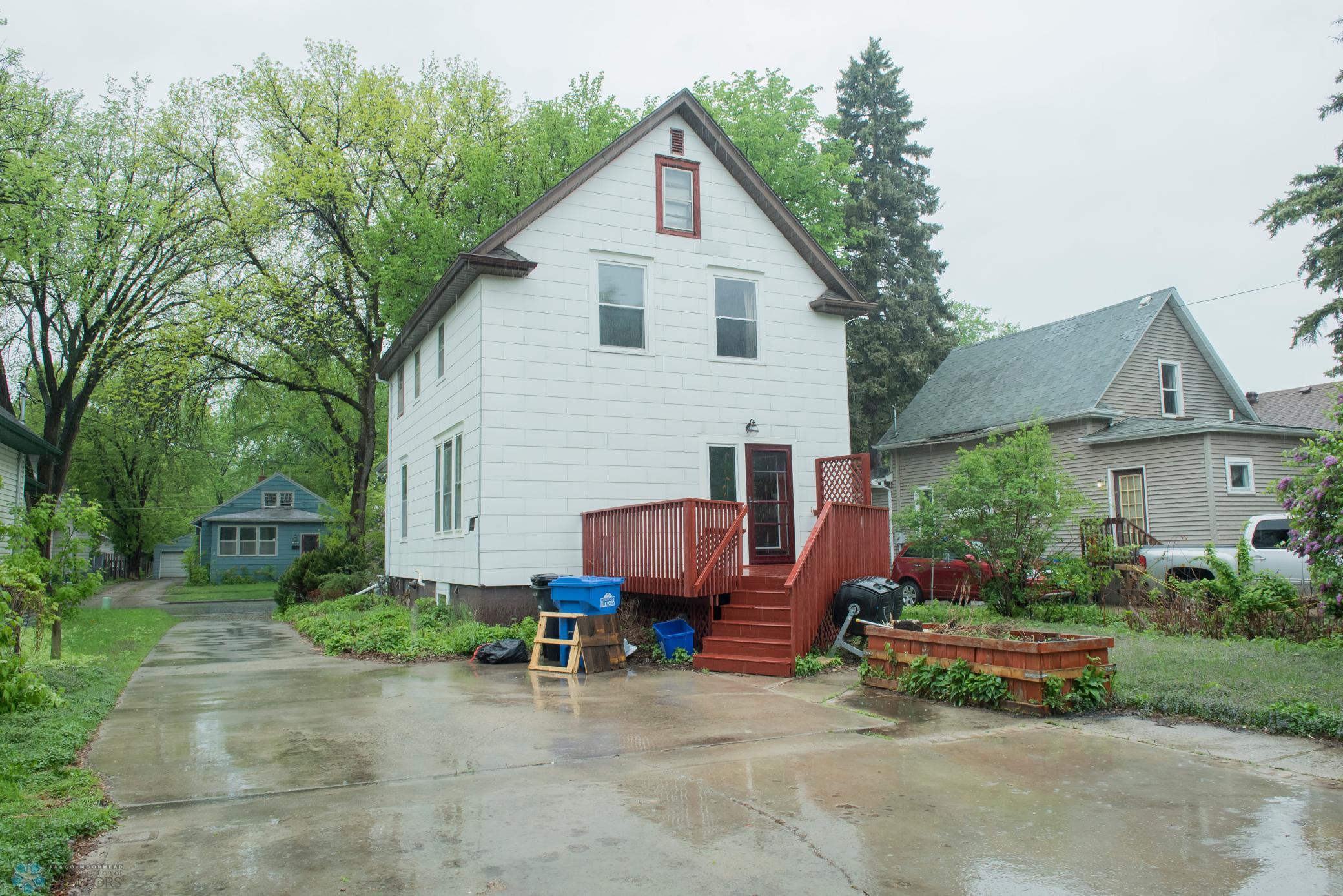Back Exterior / Back porch