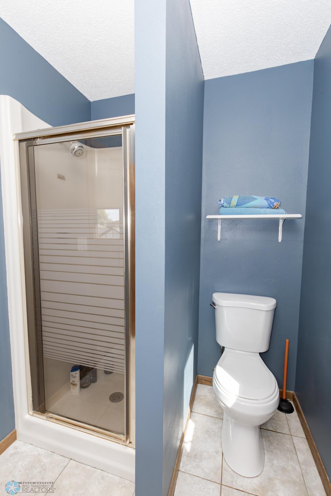 Master Bathroom - 3/4