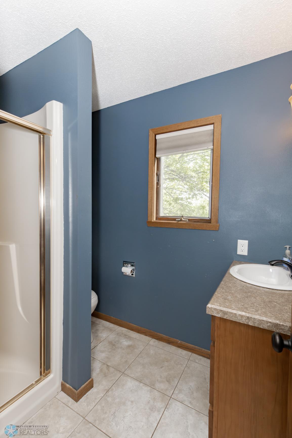 Master Bathroom - 3/4