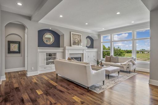 2582 Holy Name Drive, Wayzata, MN 55391