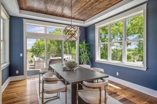 2582 Holy Name Drive, Wayzata, MN 55391
