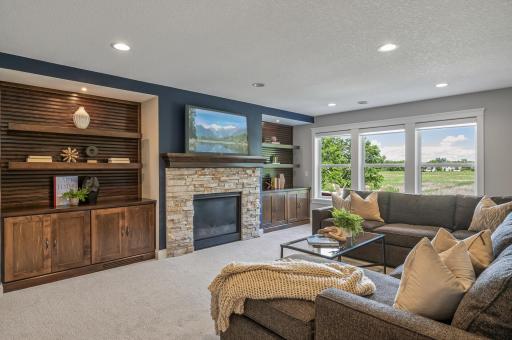 2582 Holy Name Drive, Wayzata, MN 55391