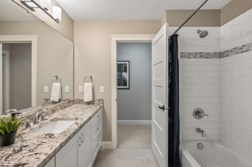 2582 Holy Name Drive, Wayzata, MN 55391