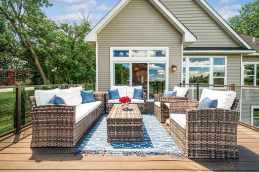 2582 Holy Name Drive, Wayzata, MN 55391