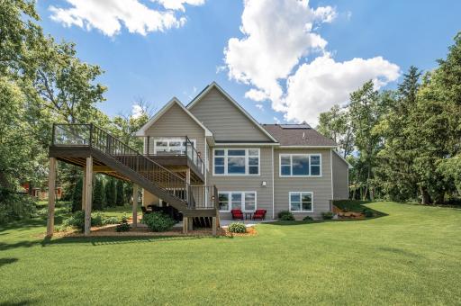 2582 Holy Name Drive, Wayzata, MN 55391