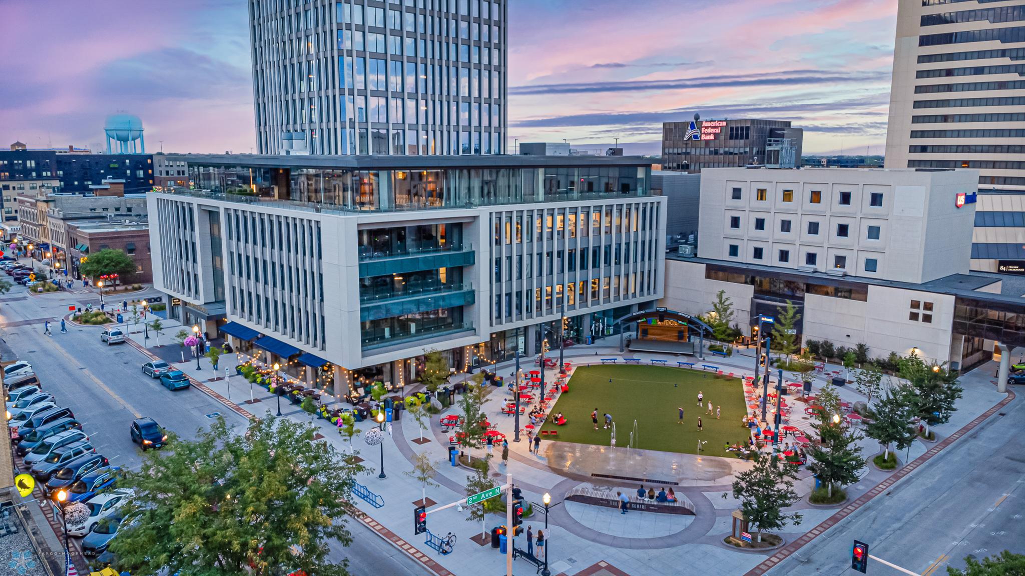 Close to downtown recreation