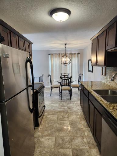 4952 Grenwich Trail N, Saint Paul, MN 55128