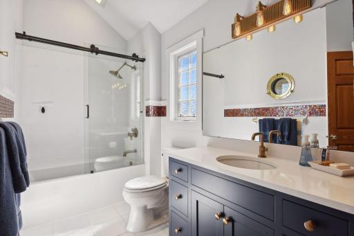 3669 Northshore Drive, Wayzata, MN 55391