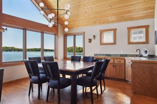 3669 Northshore Drive, Wayzata, MN 55391