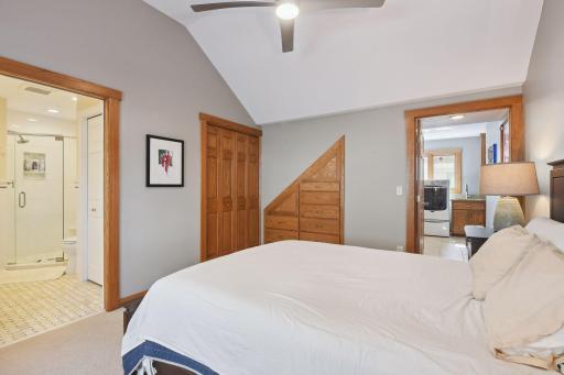 3669 Northshore Drive, Wayzata, MN 55391