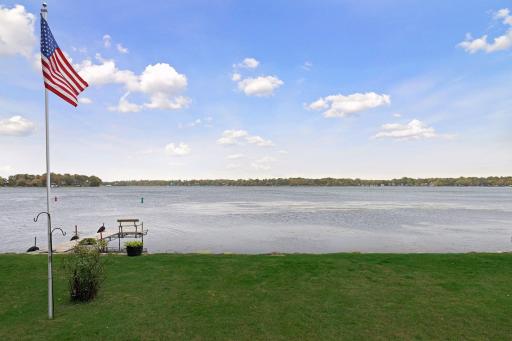 3669 Northshore Drive, Wayzata, MN 55391