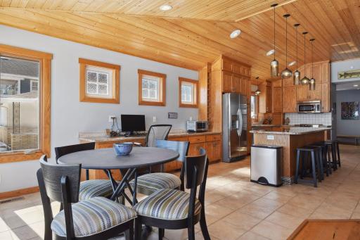 3669 Northshore Drive, Wayzata, MN 55391