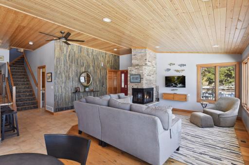 3669 Northshore Drive, Wayzata, MN 55391