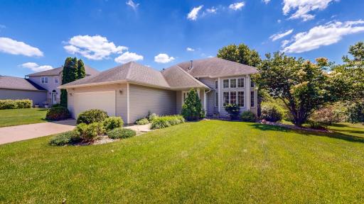 5910 Danvers Lane NW, Rochester, MN 55901