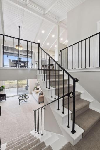 7001 Antrim Road, Edina, MN 55439
