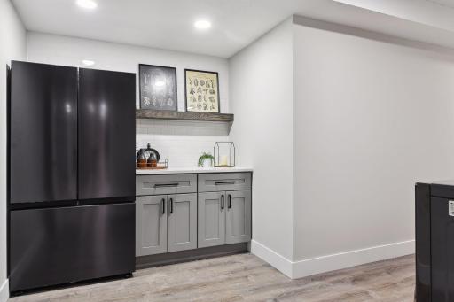 7001 Antrim Road, Edina, MN 55439
