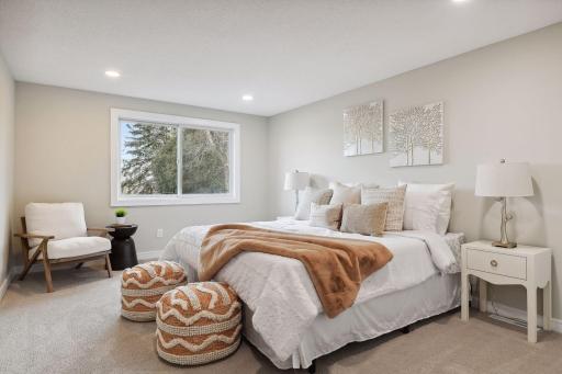 7001 Antrim Road, Edina, MN 55439