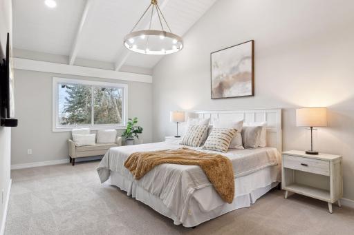 7001 Antrim Road, Edina, MN 55439