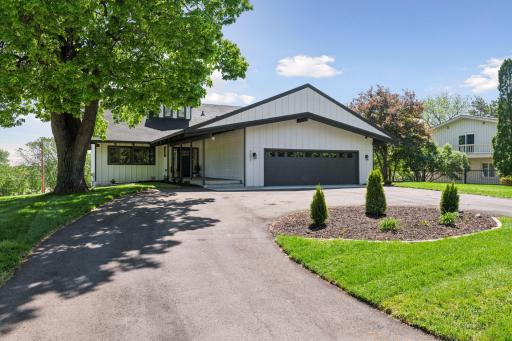 7001 Antrim Road, Edina, MN 55439