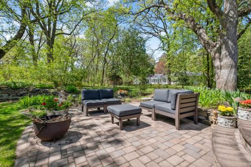 7 Saint Albans Road E, Hopkins, MN 55305