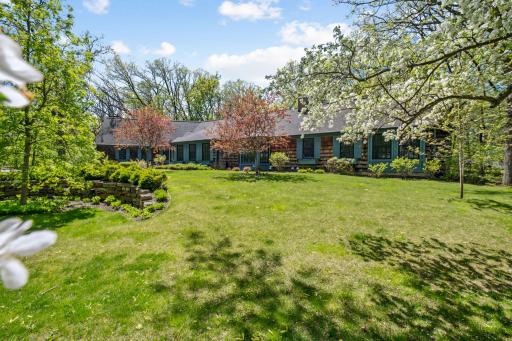 7 Saint Albans Road E, Hopkins, MN 55305