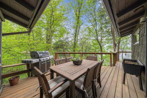 310/312 N Cove Road, Hudson, WI 54016