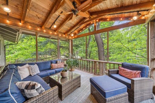 310/312 N Cove Road, Hudson, WI 54016