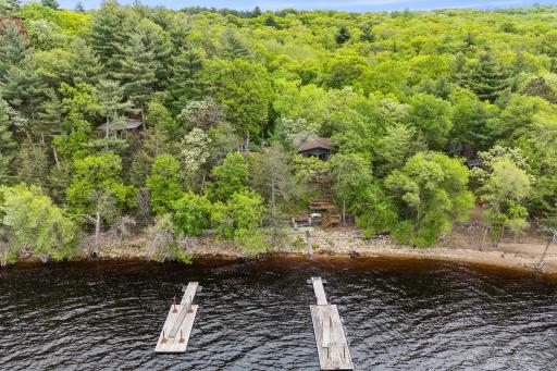 310/312 N Cove Road, Hudson, WI 54016