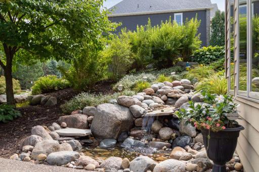 8640 Kelzer Pond Drive, Victoria, MN 55386