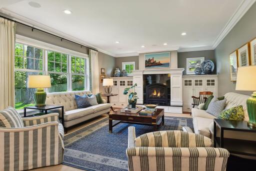 261 Ridgeview Drive, Wayzata, MN 55391