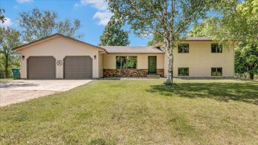 3302 Carneva Acres NE, Alexandria, MN 56308