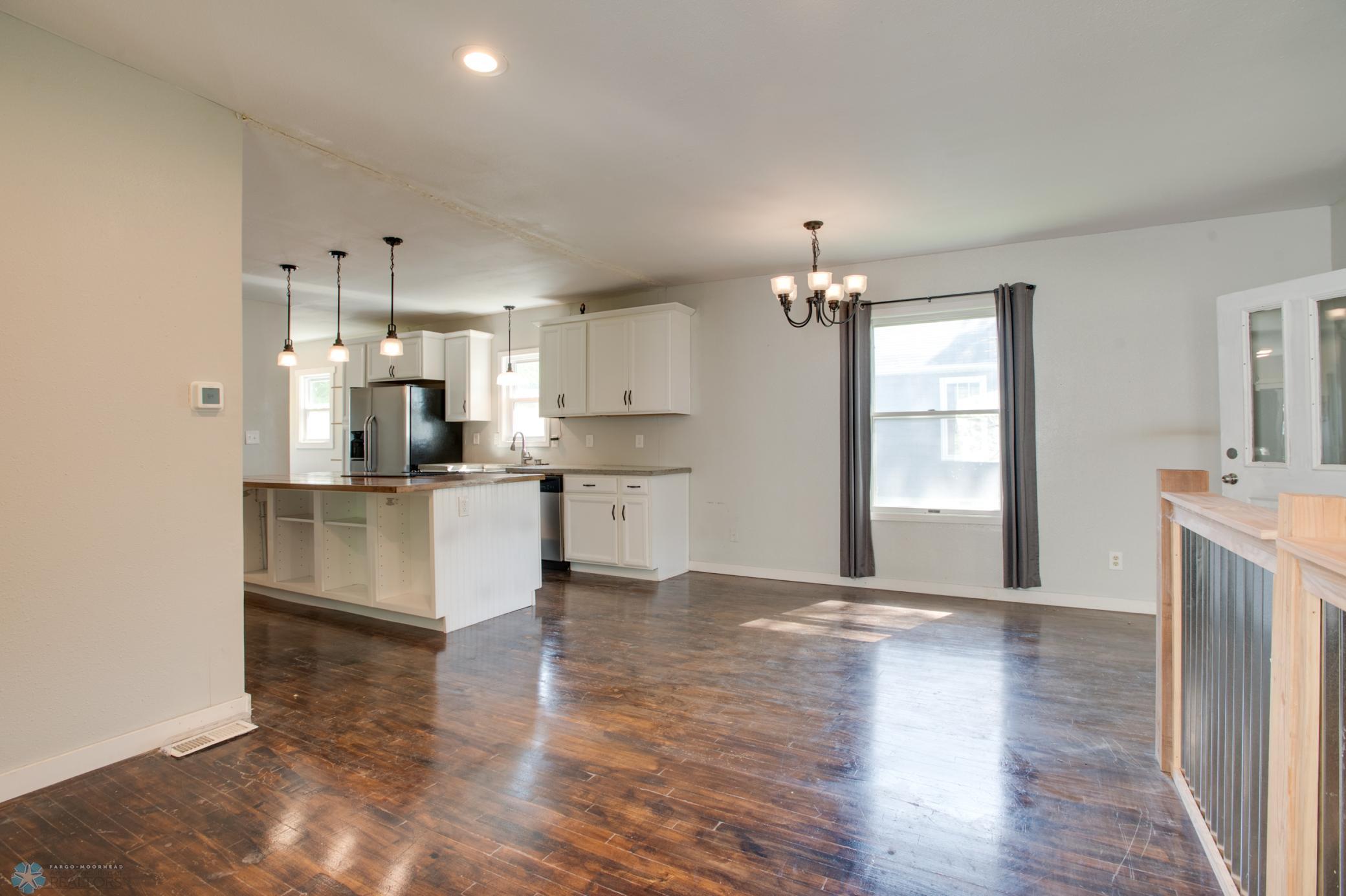 Kitchen/Dining
