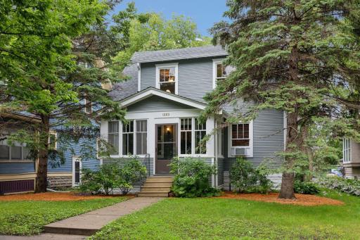1860 Grand Avenue, Saint Paul, MN 55105