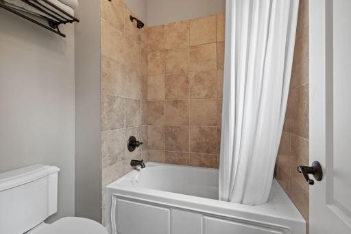 12755 Island View Circle, Rogers, MN 55374