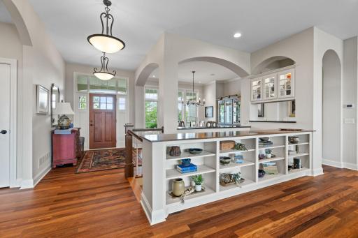 12755 Island View Circle, Rogers, MN 55374