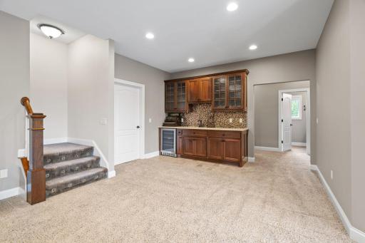 12755 Island View Circle, Rogers, MN 55374
