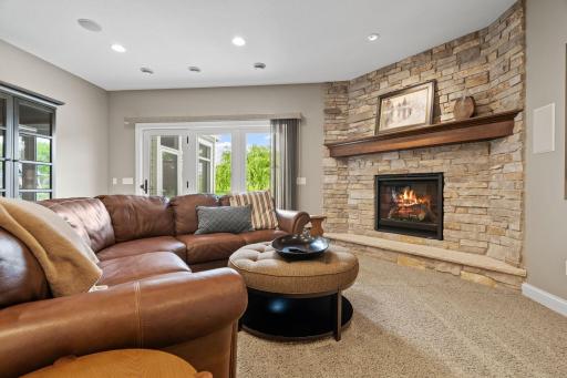 12755 Island View Circle, Rogers, MN 55374