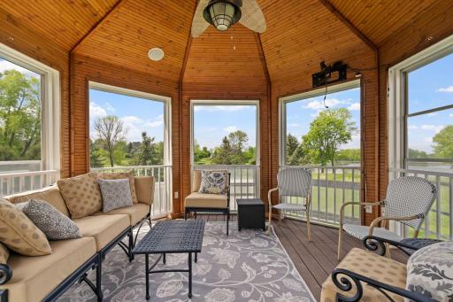 12755 Island View Circle, Rogers, MN 55374