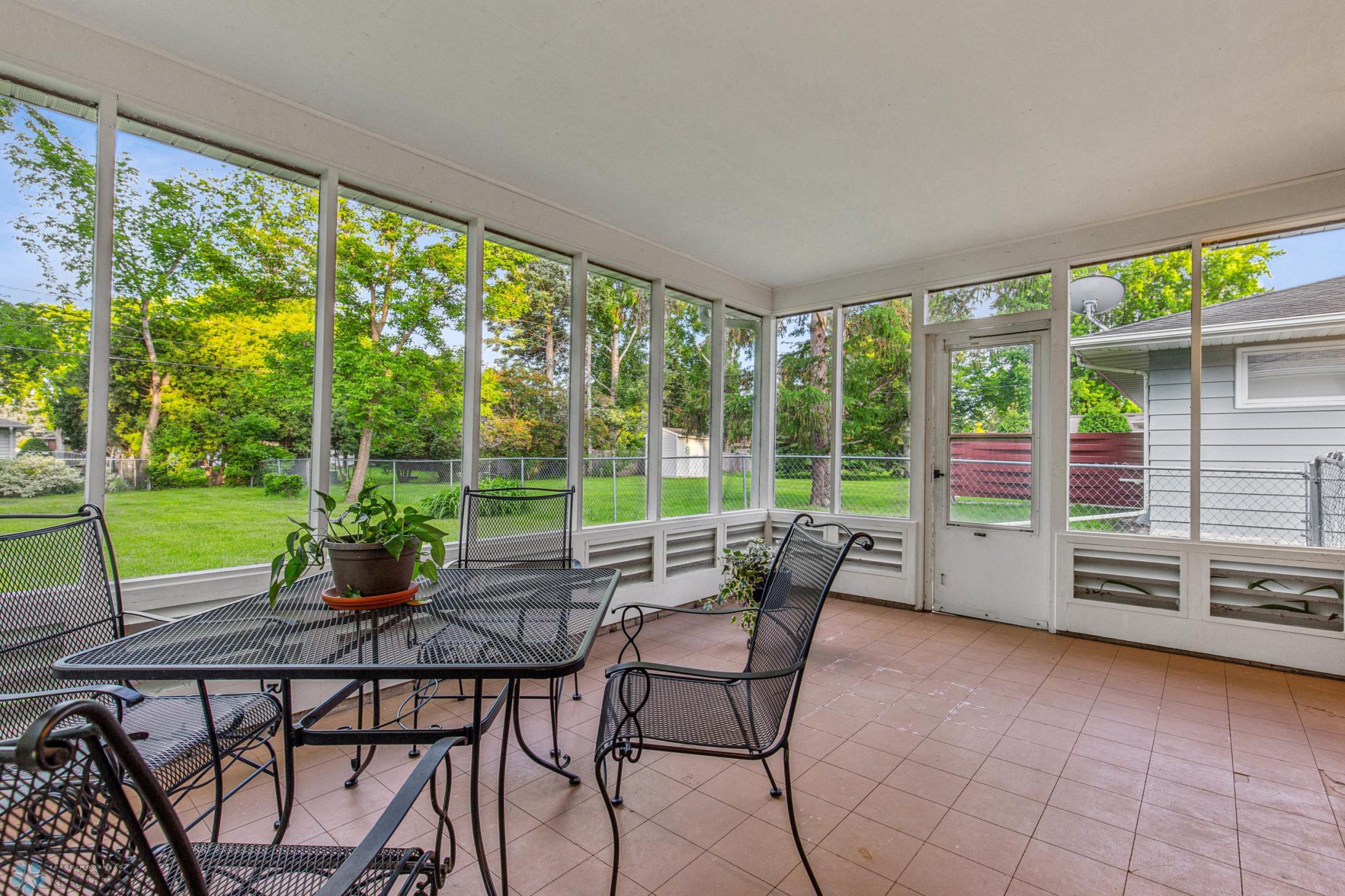 3 Season Porch