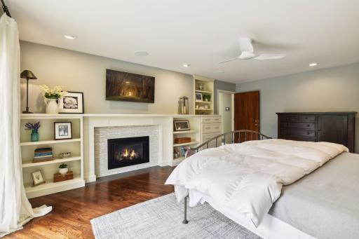 7715 Stonewood Court, Edina, MN 55439