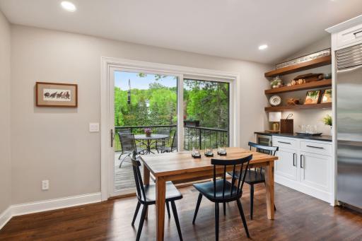7715 Stonewood Court, Edina, MN 55439