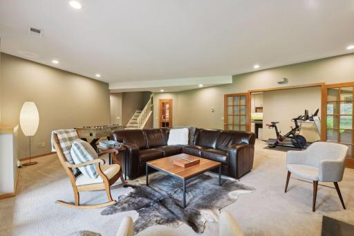 7715 Stonewood Court, Edina, MN 55439