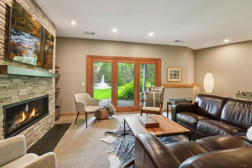 7715 Stonewood Court, Edina, MN 55439