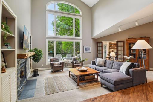 7715 Stonewood Court, Edina, MN 55439